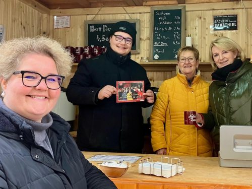 Gluehweinstand_kremser_sport_2025